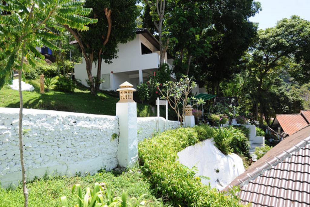 Karon Cliff Contemporary Boutique Bungalows Hotel Exterior foto